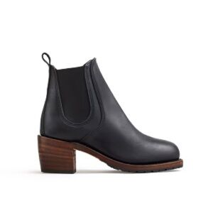 Classic Black Chelsea Boots